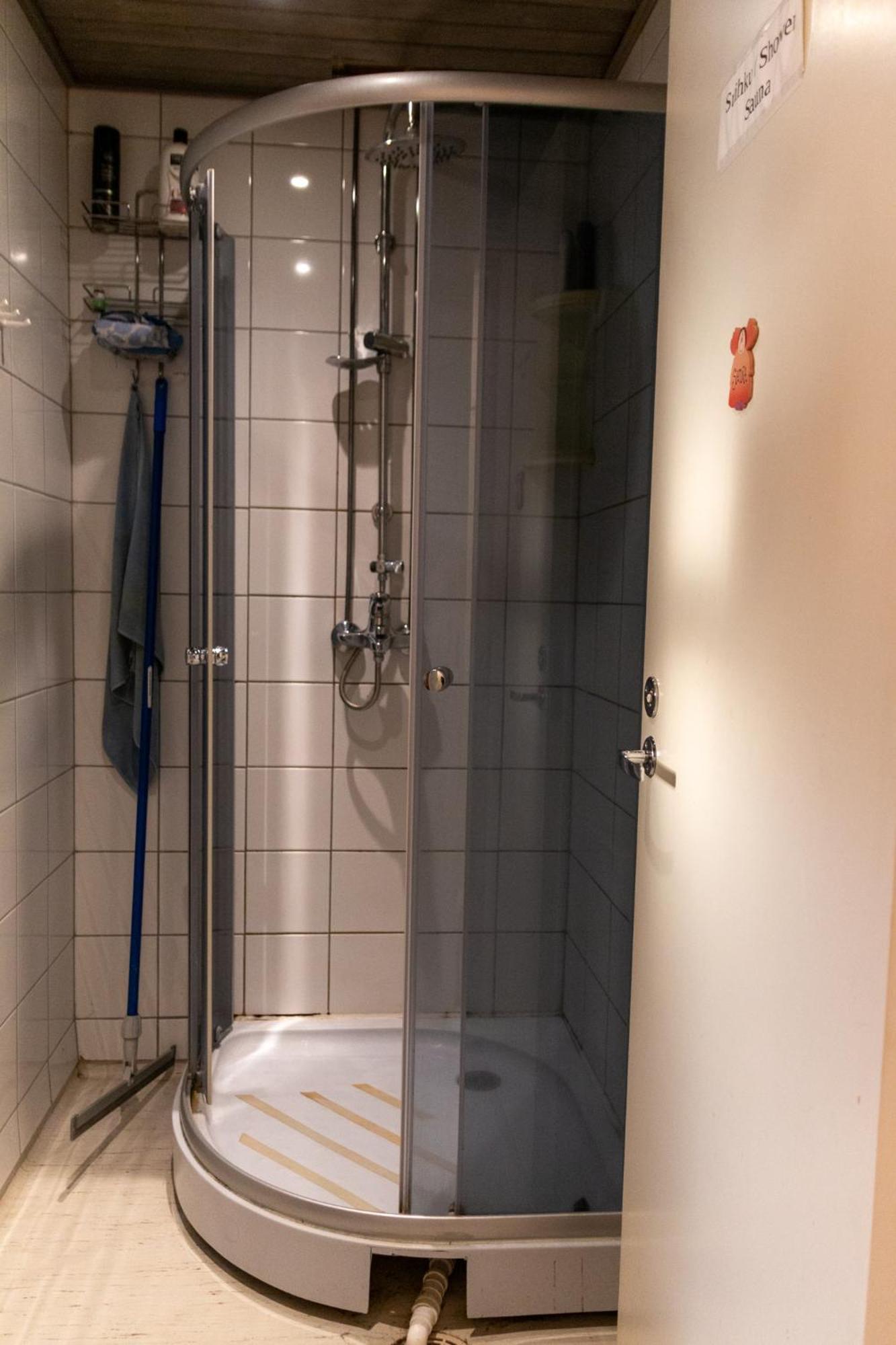 Apartament Maentyharju Keskus, Yksityishuoneita Keittioellae Tai Koko 88M2 Asunto Zewnętrze zdjęcie